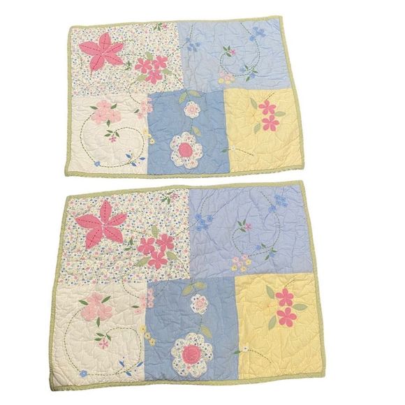 Pottery Barn Kids Floral Patchwork Shams Standard Lot Of 2 Pillowcase